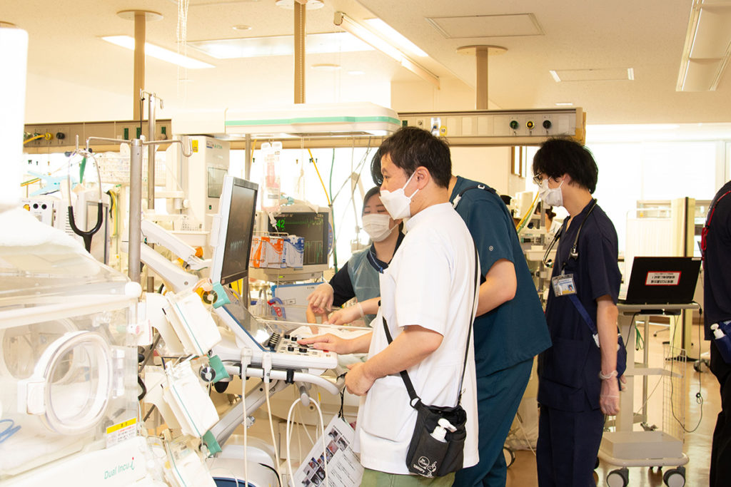 優秀な指導医、認定専門医のもとで専門性の高い研修が行えます
